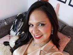 AngelaBrowm - female with brown hair and  big tits webcam at xLoveCam