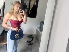 AngelaDeker - female webcam at xLoveCam