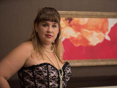 WonderDo - blond female with  big tits webcam at ImLive