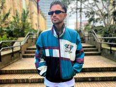 Angeless69v - couple webcam at xLoveCam