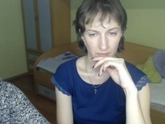 AngelicaMoon - female with red hair webcam at ImLive