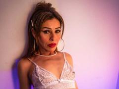 MarilinCooper - female with brown hair webcam at LiveJasmin
