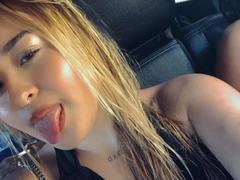 AnikaClay - female webcam at xLoveCam