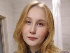 AnikaLipps from xLoveCam