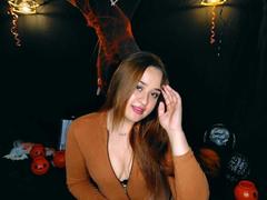 AnikaSummers - female with brown hair and  big tits webcam at xLoveCam