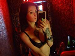 AnisaFeucht-hot from xLoveCam