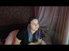 AnitaGloss from xLoveCam