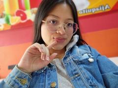 AnittaRouses - female with black hair webcam at xLoveCam
