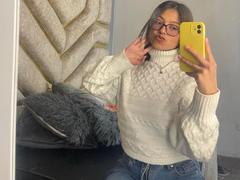 AnittaRouses - female with black hair webcam at xLoveCam