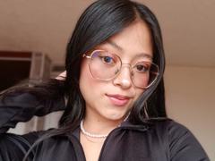 AnittaRouses - female with black hair webcam at xLoveCam