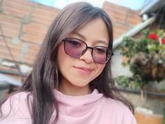 AnittaRouses - female with black hair webcam at xLoveCam