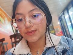 AnittaRouses from xLoveCam