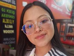 AnittaRouses - female with black hair webcam at xLoveCam