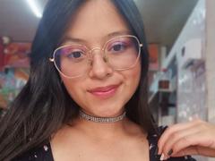 AnittaRouses - female with black hair webcam at xLoveCam