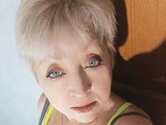 AnjelElinor from xLoveCam