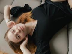 Ann2003-hot - blond female webcam at xLoveCam