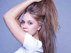 AnnNice - female with red hair webcam at xLoveCam