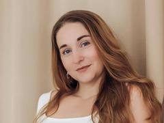 AnnaColle from xLoveCam