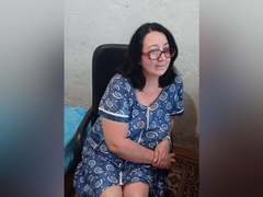 AnnaGoldXx from ImLive