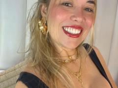 AnnaJaimes from xLoveCam