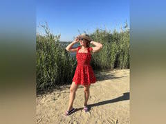 AnnaLovers - blond female with  big tits webcam at xLoveCam