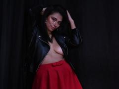 AnnaMooree - female with black hair and  big tits webcam at xLoveCam