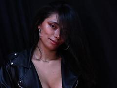 AnnaMooree - female with black hair and  big tits webcam at xLoveCam