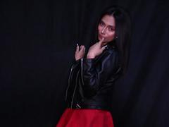 AnnaMooree - female with black hair and  big tits webcam at xLoveCam