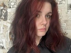 AnnaRenny - female with brown hair and  big tits webcam at xLoveCam