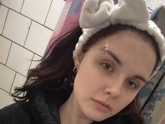 AnnaRenny - female with brown hair and  big tits webcam at xLoveCam