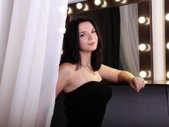 AnnaStorm - female with black hair webcam at ImLive