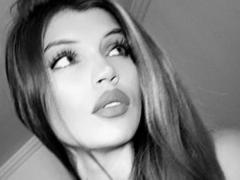 AnneCamile - female with brown hair and  big tits webcam at xLoveCam