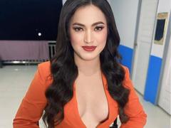 Annebriana69 - shemale webcam at xLoveCam