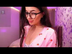 AnnettMonro from xLoveCam