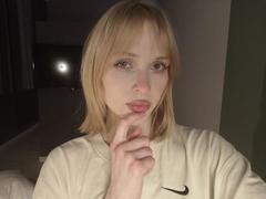 AnnettePantano from xLoveCam