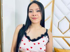 AnnieHill - female with black hair webcam at xLoveCam