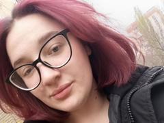 AnnitaMilliter - female with brown hair and  big tits webcam at xLoveCam