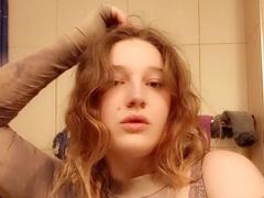 AnnitaMilliter - female with brown hair and  big tits webcam at xLoveCam