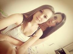 Anny_Ammy - female with brown hair webcam at ImLive