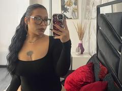 AnnyScott - female webcam at xLoveCam