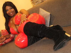 Annykaa - female webcam at xLoveCam