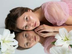 Anshante - blond female webcam at xLoveCam