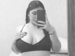 AnthonellaHarperr - female with black hair and  big tits webcam at ImLive