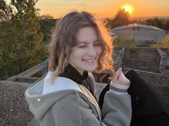 AntionetteRankin - female with brown hair webcam at xLoveCam