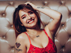 Antokira - female webcam at xLoveCam