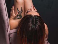 Antokira - female webcam at xLoveCam