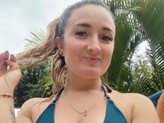 Antonella69X from xLoveCam