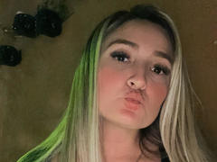 Antonella69X - female webcam at xLoveCam