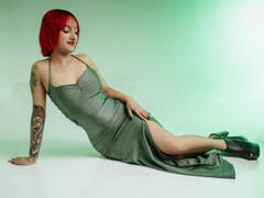 AntonellaGraay - female with red hair webcam at xLoveCam