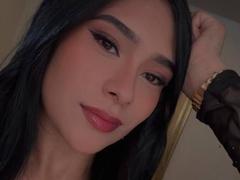 AntonellaPrescott - female with black hair webcam at xLoveCam